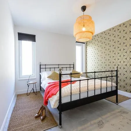 Capitano - Duplex Three Bedroom With Balcony And S...