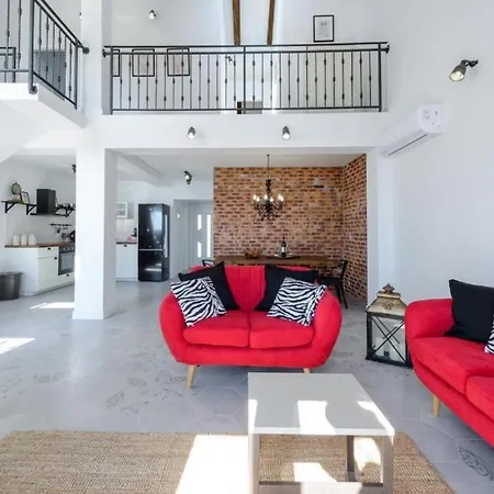 Capitano - Duplex Three Bedroom With Balcony And S... Mlini