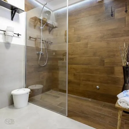Capitano - Duplex Three Bedroom With Balcony And S... Apartman *