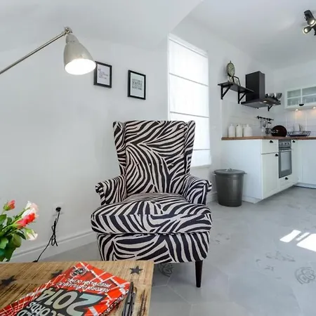 Capitano - Duplex Three Bedroom With Balcony And S... Apartman *