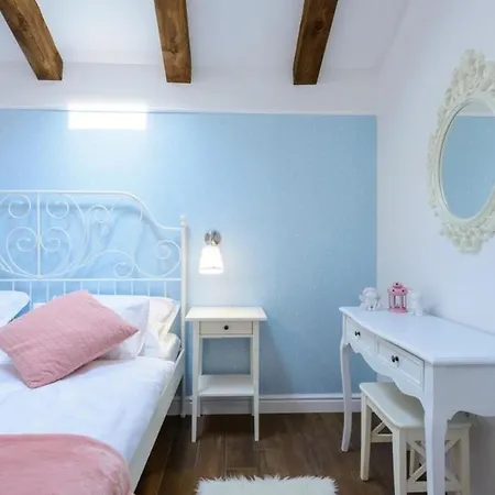 Capitano - Duplex Three Bedroom With Balcony And S... Apartman *