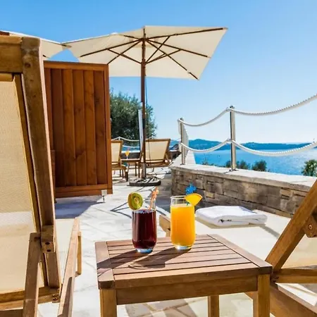 Apartman Capitano - Duplex Three Bedroom With Balcony And S...